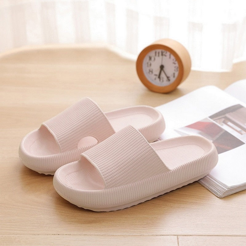 Slippers Women Fashion Summer Non-slip Sandals Shoes Beach Slides High Heels Shower Slipper Soft Sole Women Men Ladies Bathroom